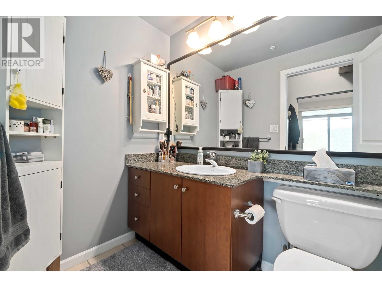302 100 Capilano Road, Port Moody, British Columbia  V3H 5M9 - Photo 17 - R2856330