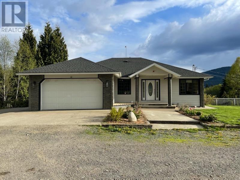 774 Kalum Lake Road, Terrace, British Columbia  V8G 0C2 - Photo 1 - R2856451