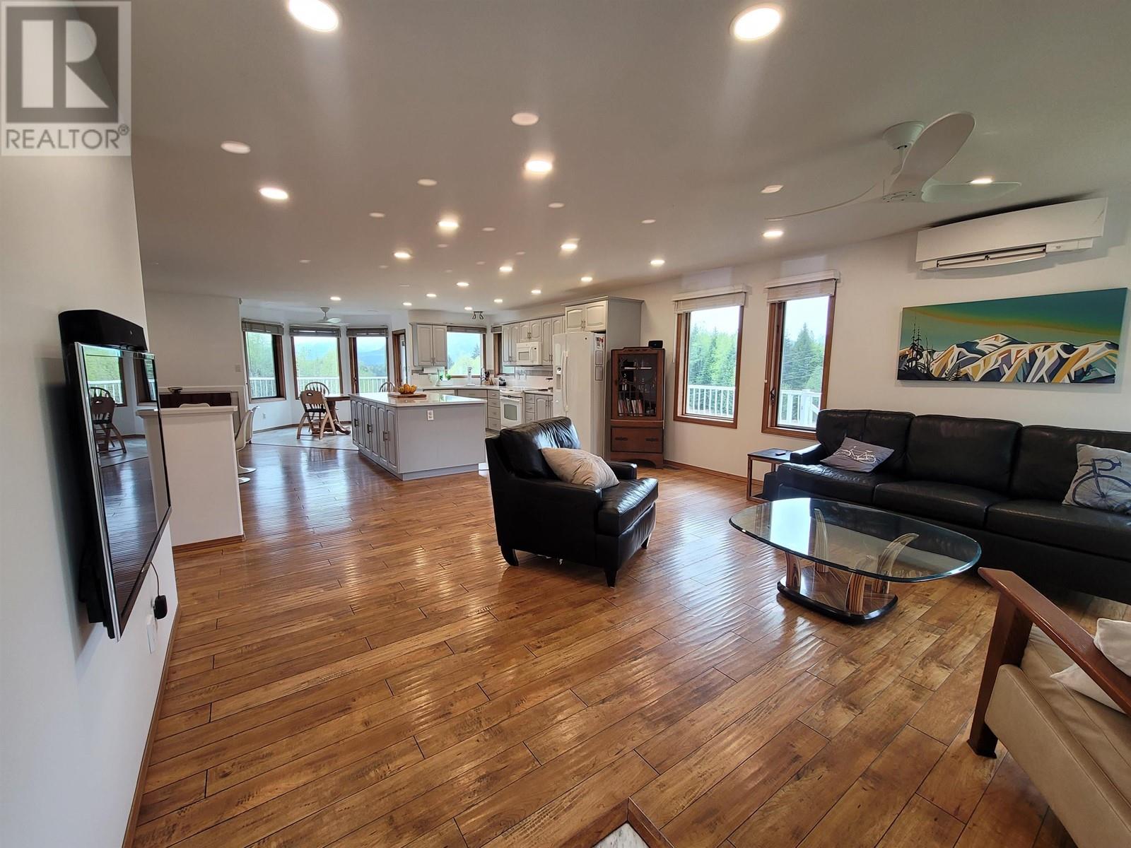774 Kalum Lake Road, Terrace, British Columbia  V8G 0C2 - Photo 2 - R2856451