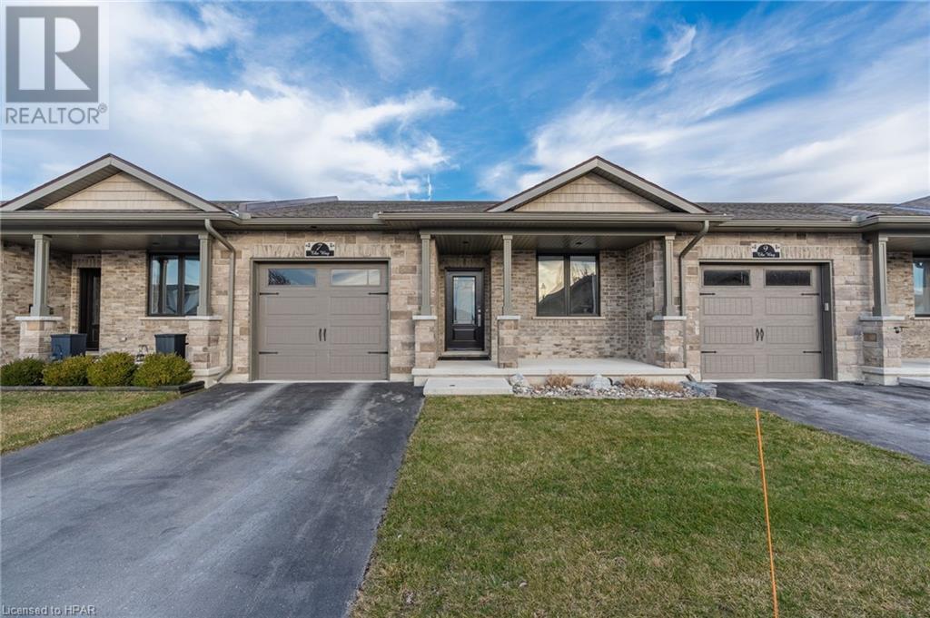 7 The Way, Goderich, Ontario  N7A 0B5 - Photo 2 - 40548622