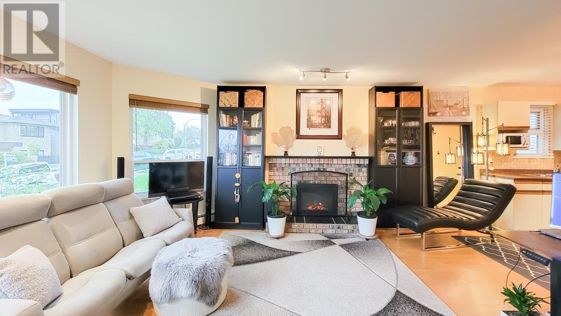 56 Glynde Avenue, Burnaby, British Columbia  V5B 3J2 - Photo 25 - R2856389