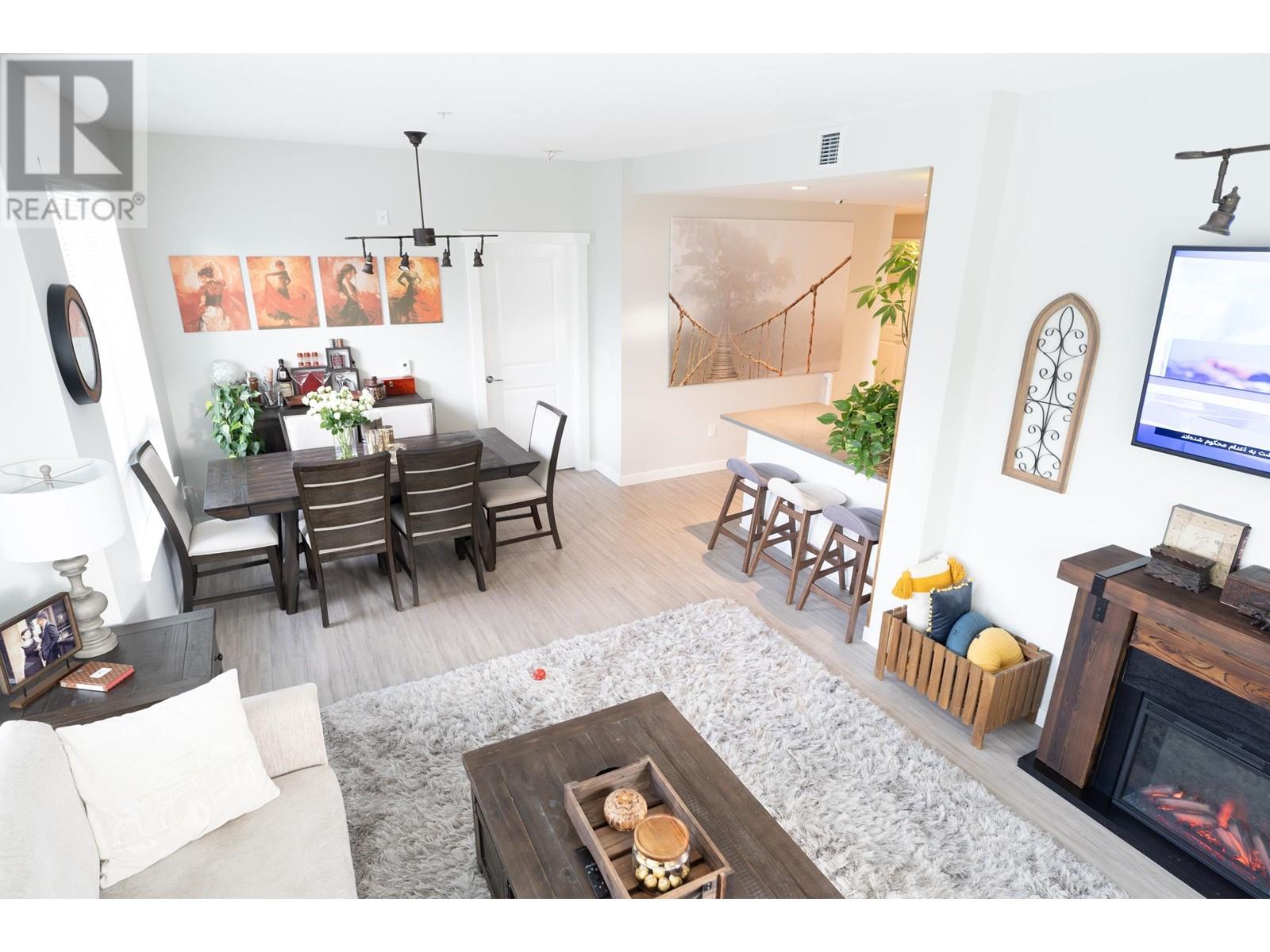 320 2651 Library Lane, North Vancouver, British Columbia  V7J 0C1 - Photo 10 - R2856394