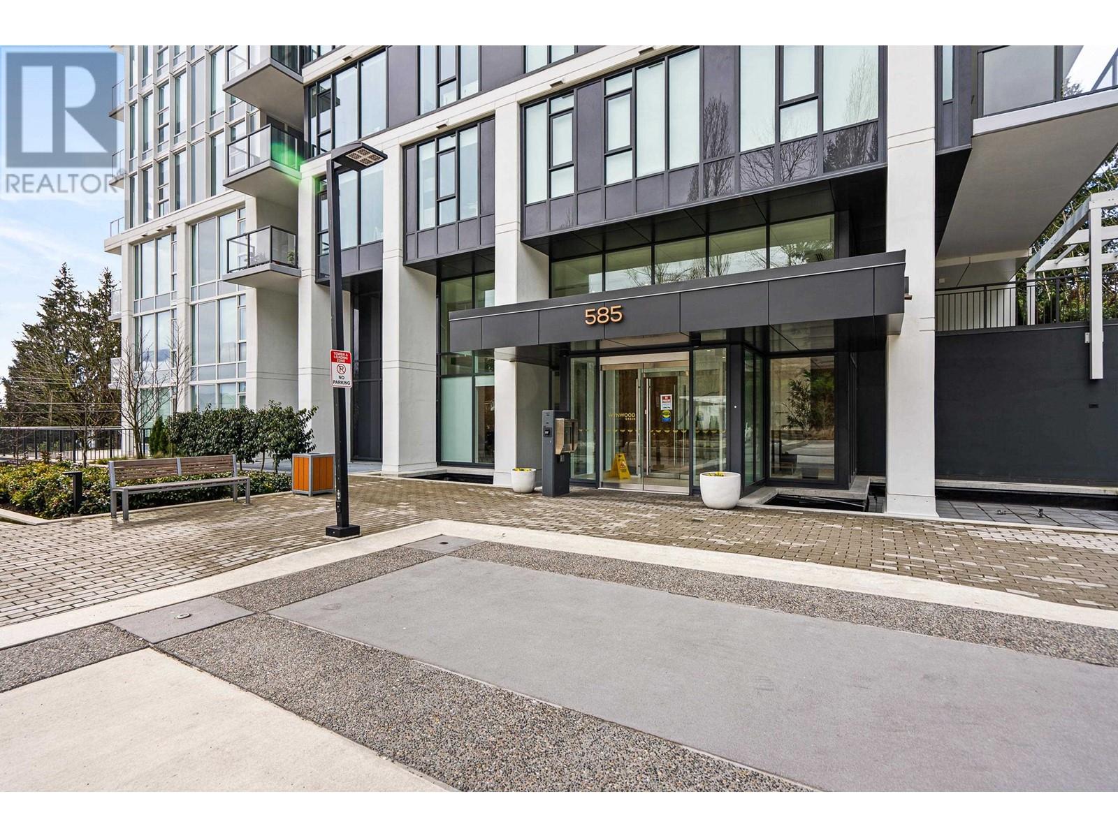 1807 585 Austin Avenue, Coquitlam, British Columbia  V3K 0G6 - Photo 2 - R2856220
