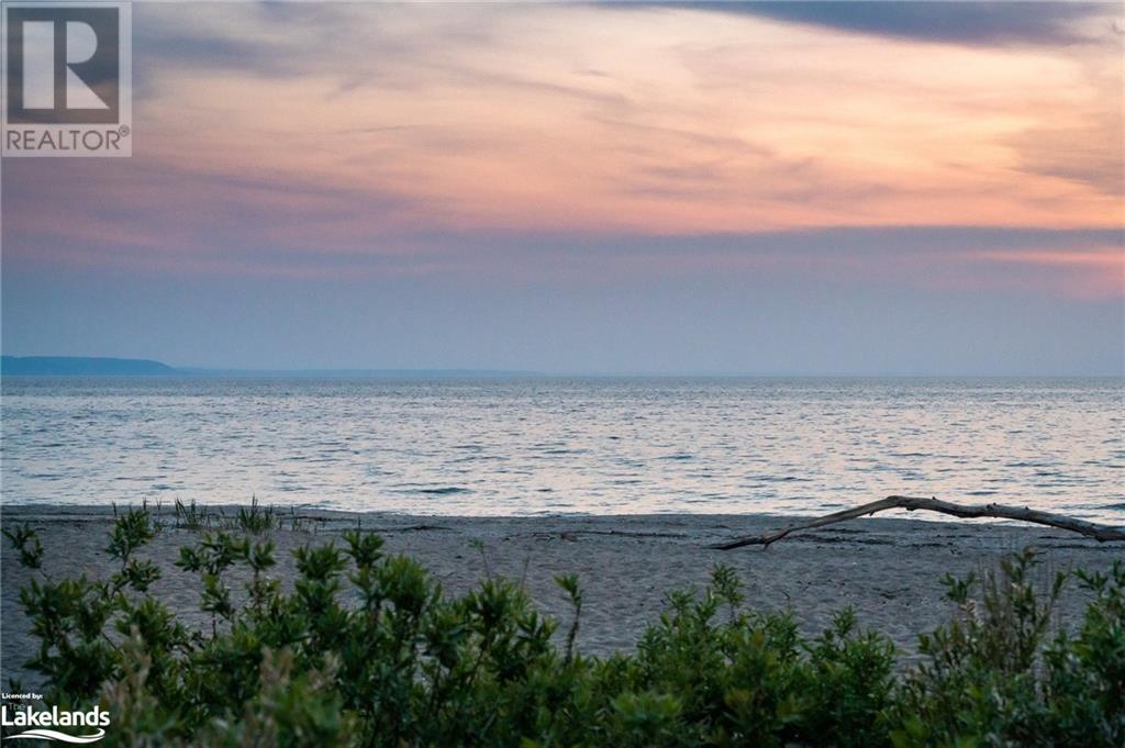 725 River Road E, Wasaga Beach, Ontario  L9Z 2M4 - Photo 13 - 40549922