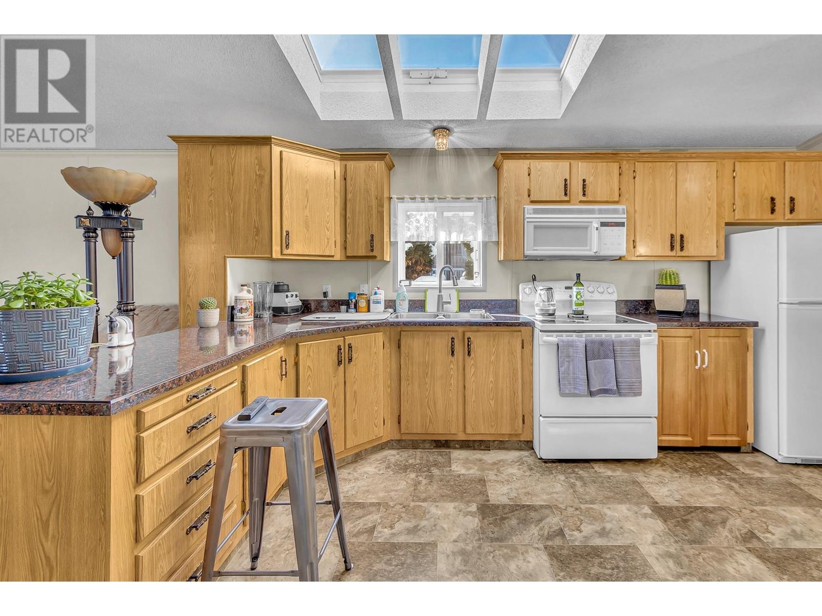 69 1000 Inverness Road, Prince George, British Columbia  V2K 4V1 - Photo 7 - R2856551
