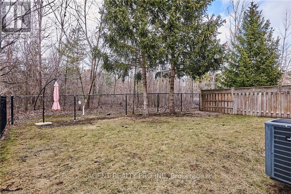 5498 Red Brush Dr, Mississauga, Ontario  L4Z 4A7 - Photo 37 - W8119924