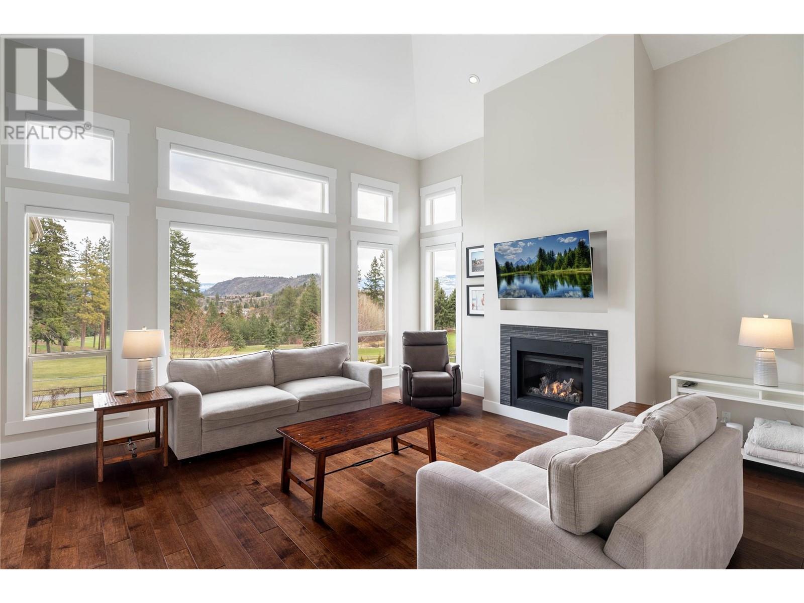 2387 Tallus Green Crescent West Kelowna