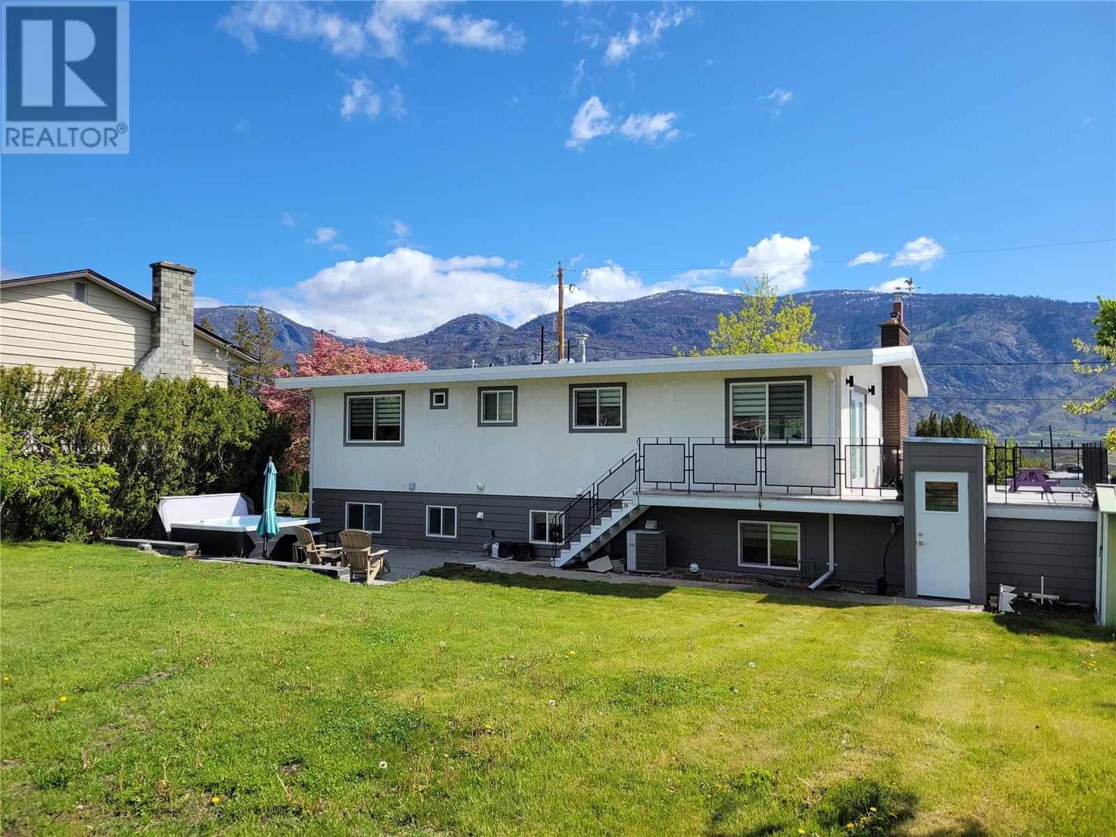 24 Finch Crescent Osoyoos Photo 5