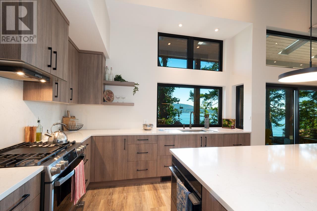 1505 Williams Road, Bowen Island, British Columbia  V0N 1G1 - Photo 11 - R2856614