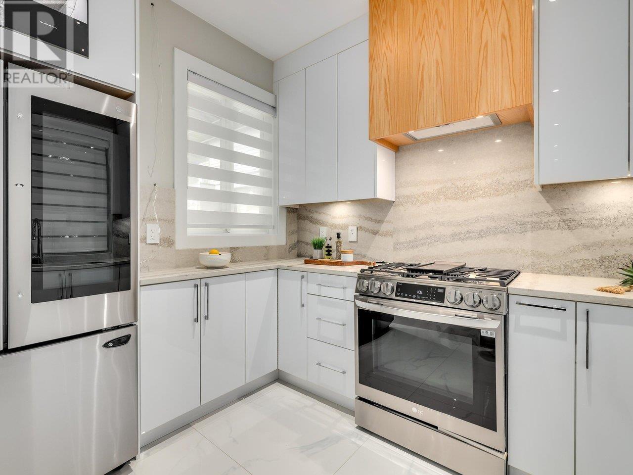 5502 Williams Road, Richmond, British Columbia  V7E 1K3 - Photo 11 - R2856611