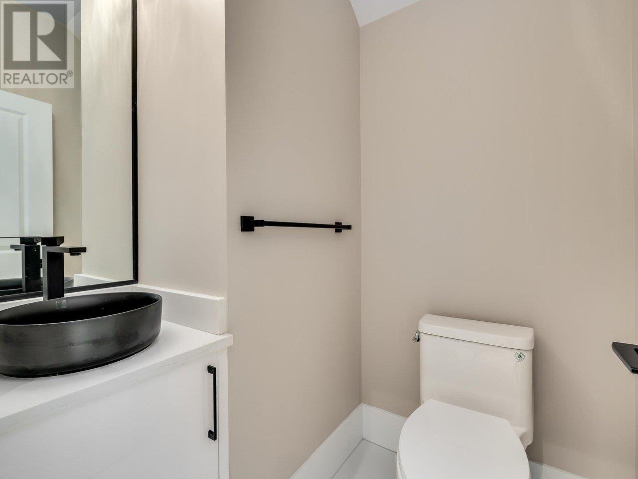 5508 Williams Road, Richmond, British Columbia  V7E 1K3 - Photo 13 - R2856620
