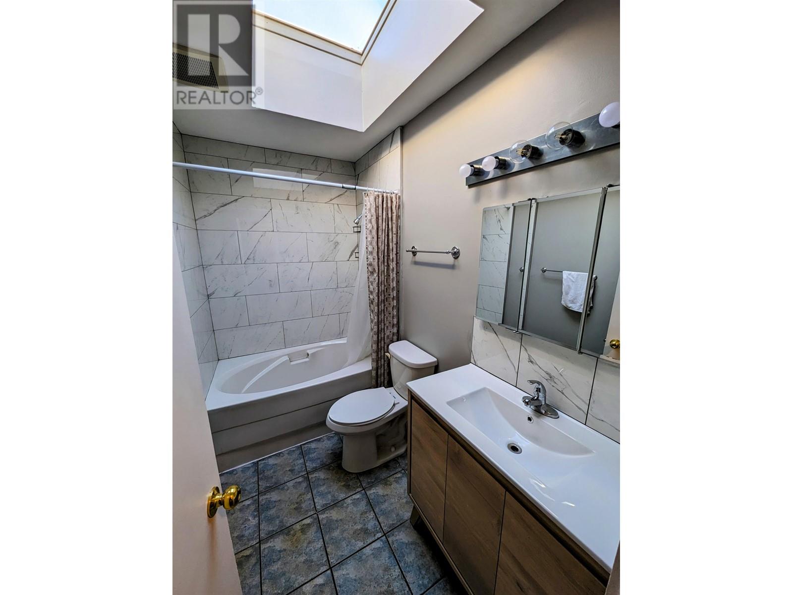 1240 E Central Street, Prince George, British Columbia  V2M 3B9 - Photo 7 - R2856595