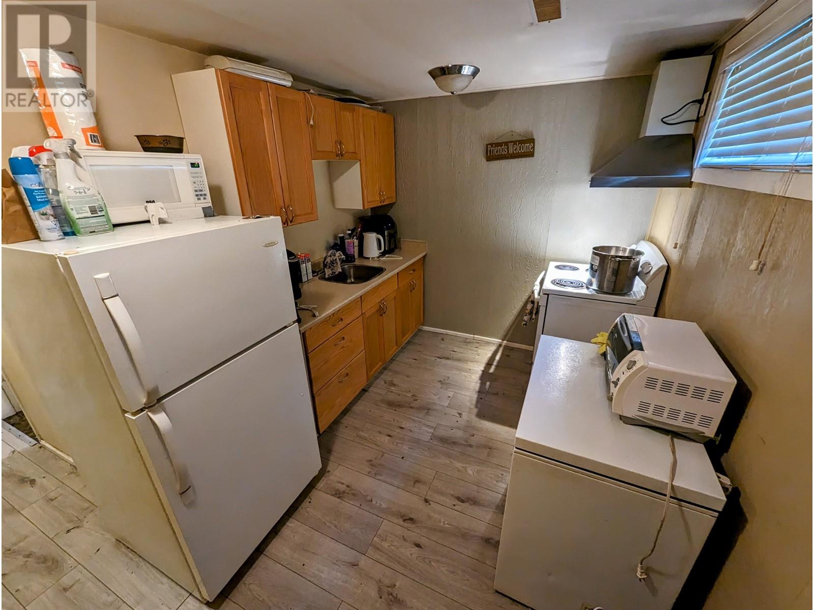 1240 E Central Street, Prince George, British Columbia  V2M 3B9 - Photo 12 - R2856595
