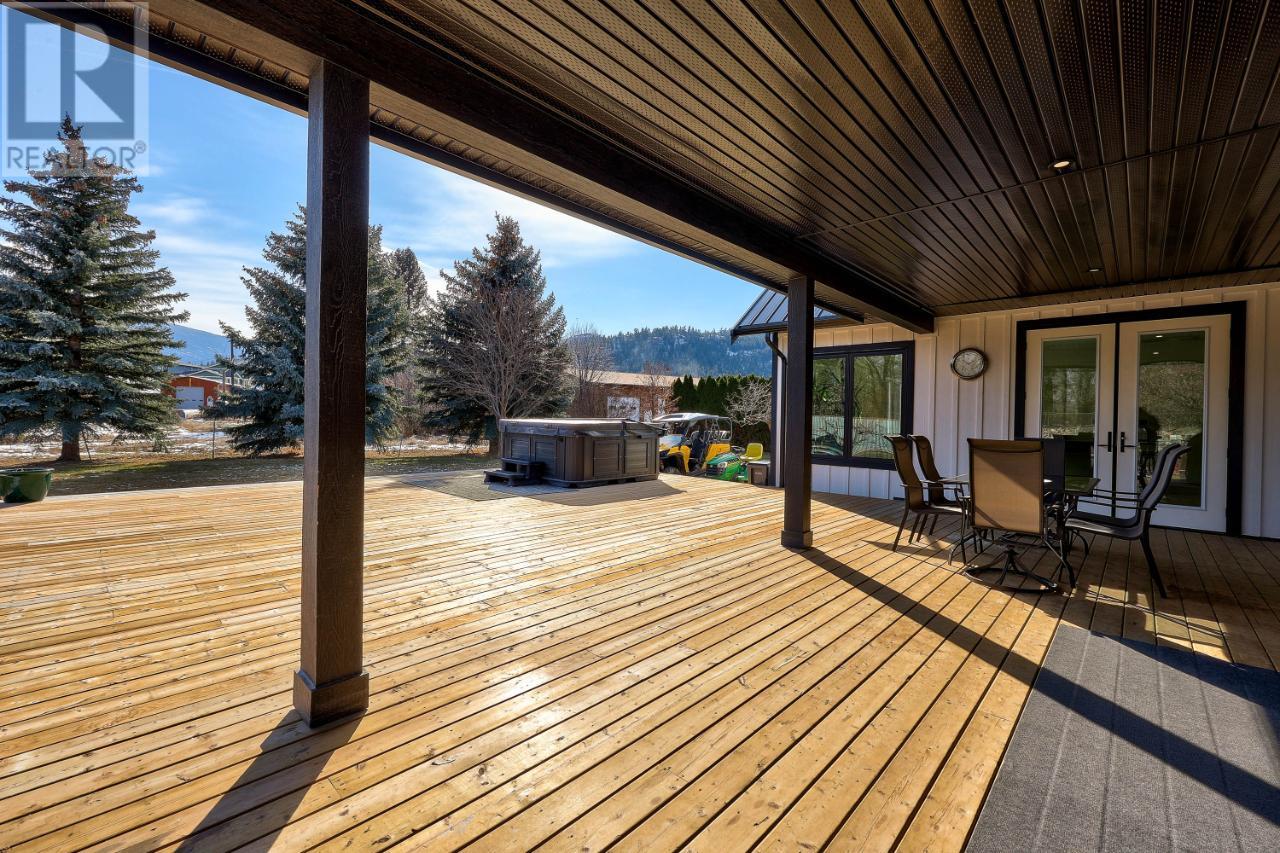 1550 Williams Cres, Merritt, British Columbia  V1K 1K9 - Photo 2 - 177073