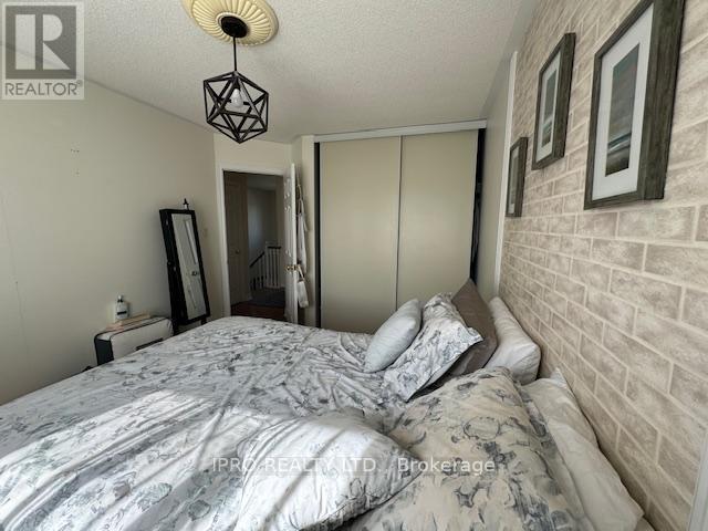343 Esther Dr, Barrie, Ontario  L4N 0E7 - Photo 13 - S8120872