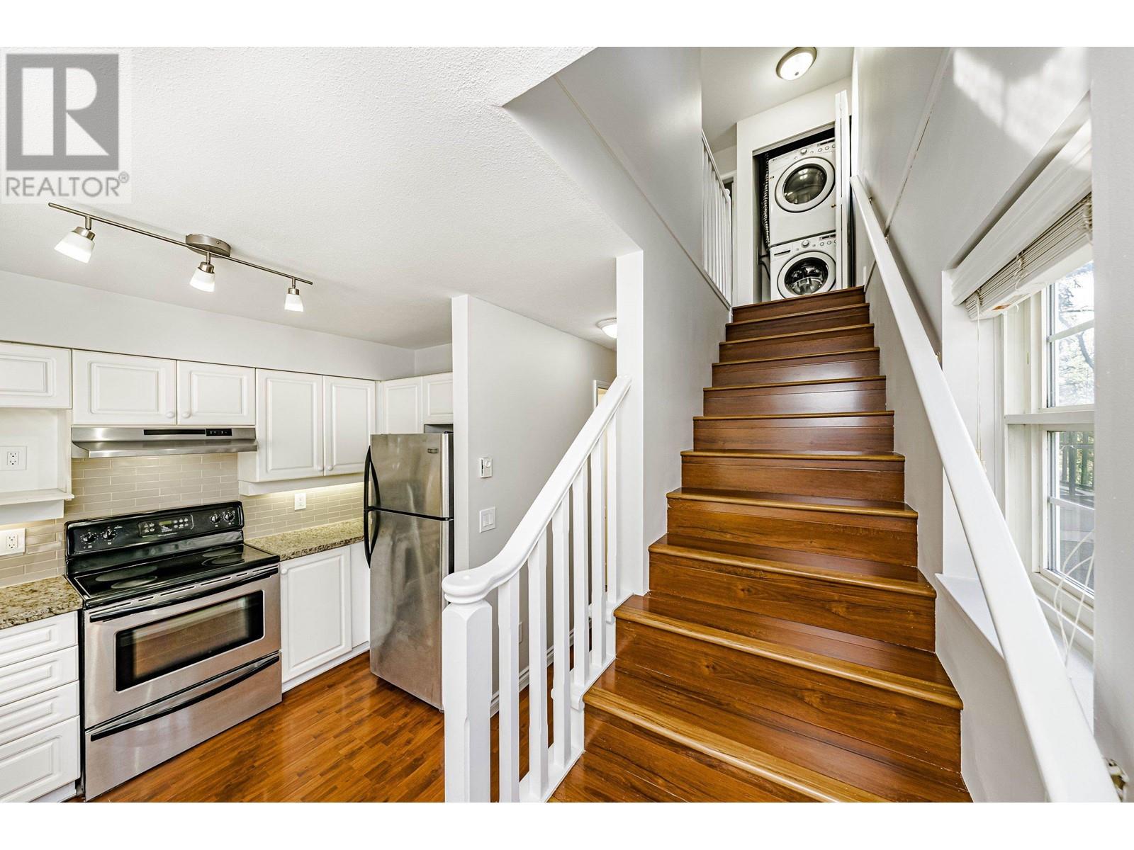43 1561 Booth Avenue, Coquitlam, British Columbia  V3K 6Z9 - Photo 14 - R2856677