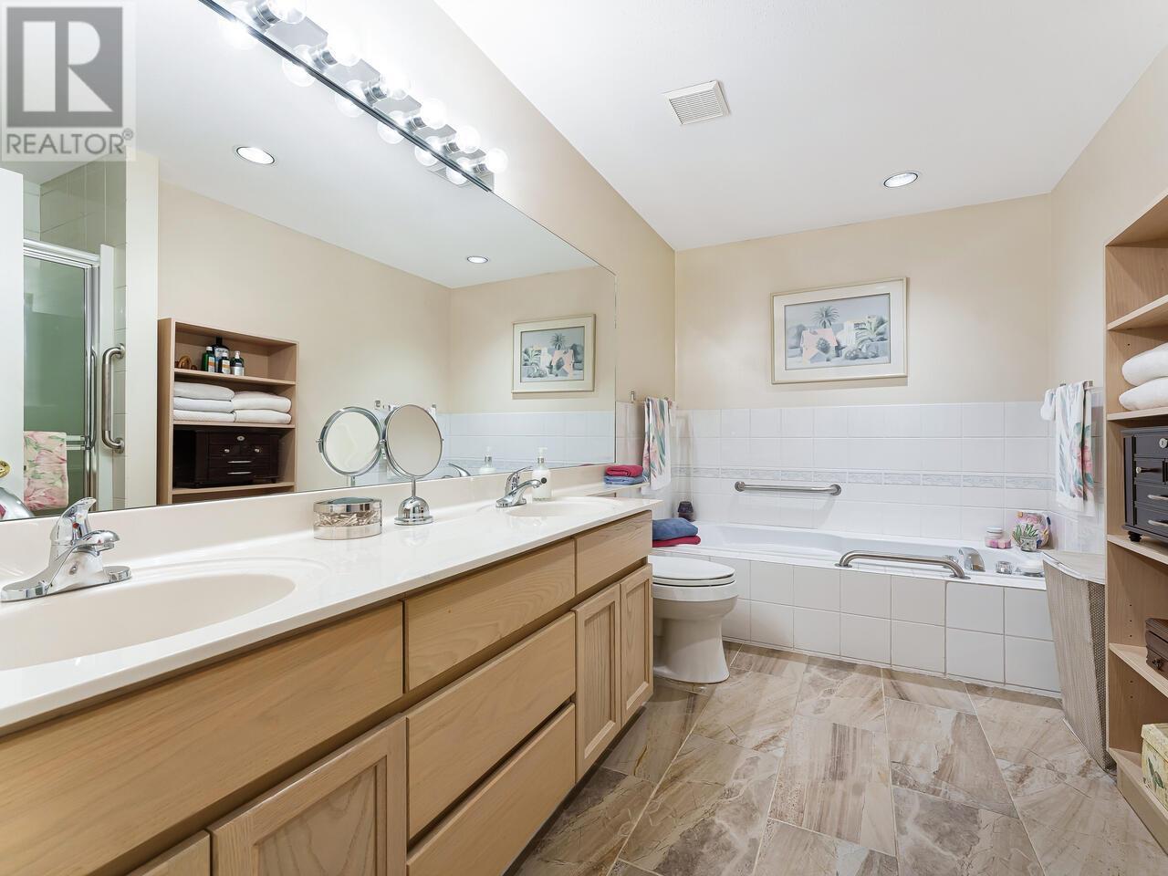 4 1900 Indian River Crescent, North Vancouver, British Columbia  V7G 2R1 - Photo 13 - R2856680