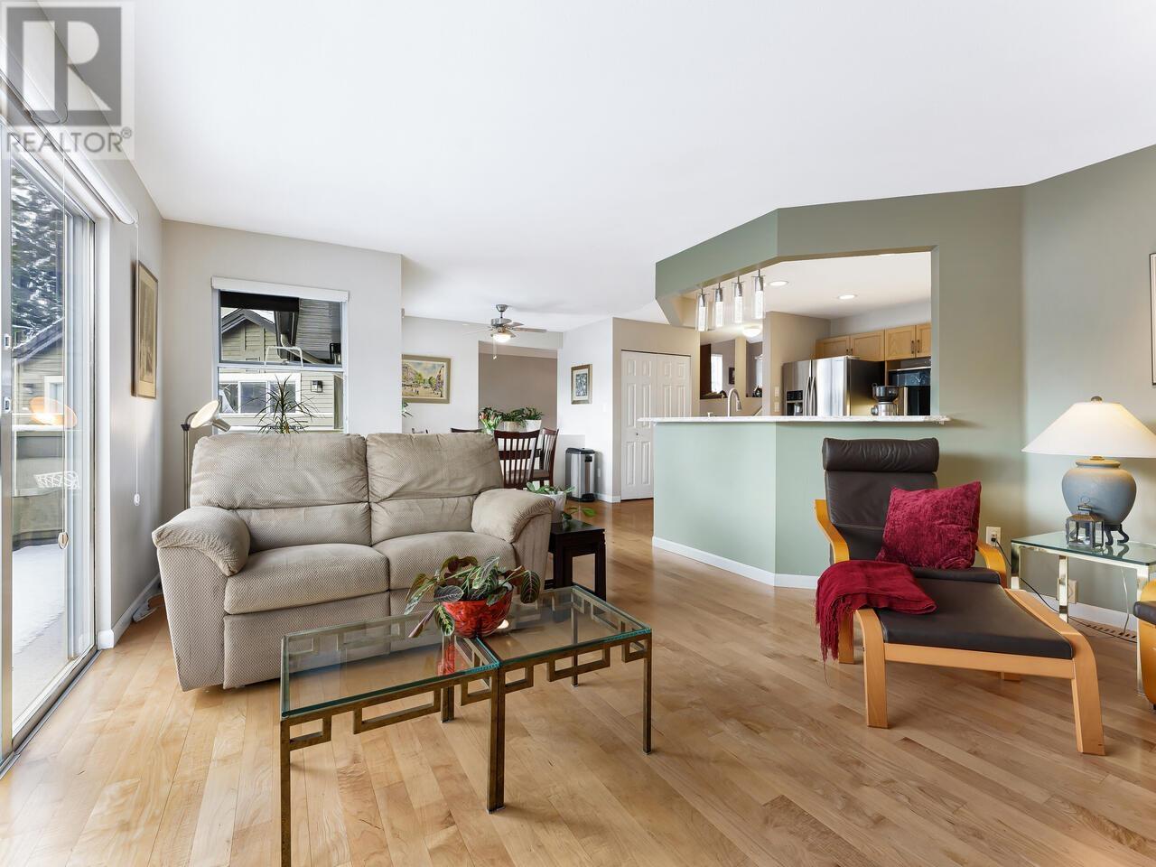 4 1900 Indian River Crescent, North Vancouver, British Columbia  V7G 2R1 - Photo 6 - R2856680