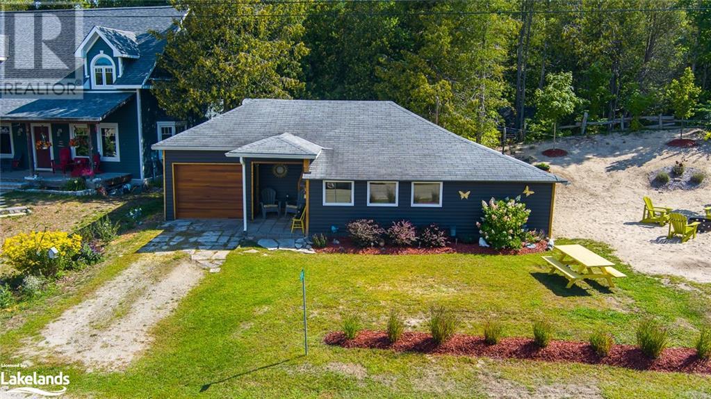 11 Marina Avenue, Sauble Beach, Ontario N0H 2G0 (26592621) Bay Homes For Sale