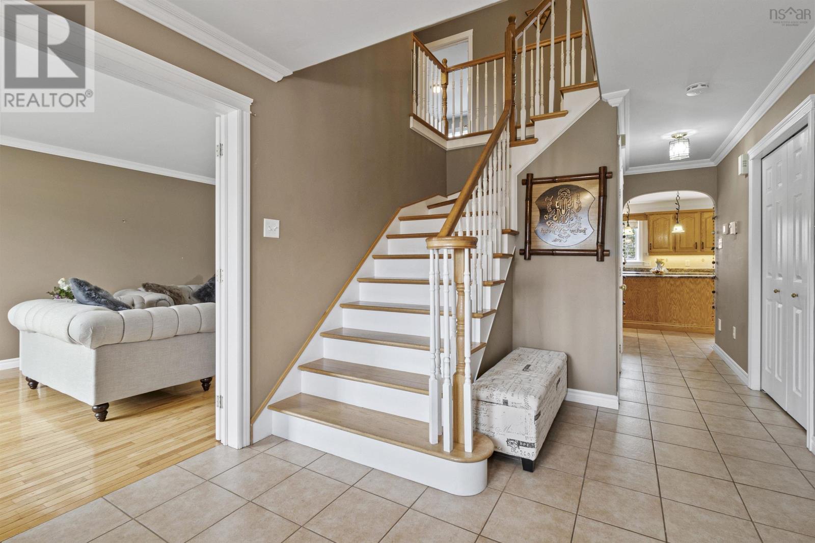 114 Lexington Avenue, Dartmouth, Nova Scotia  B2X 3T6 - Photo 2 - 202404101