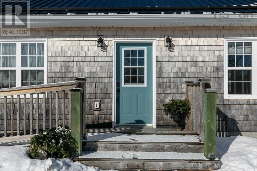 194 Dyke Road, Falmouth, Nova Scotia  B0P 1P0 - Photo 3 - 202404106