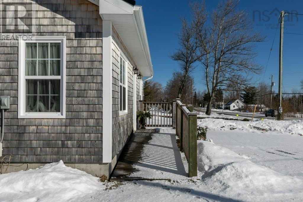 194 Dyke Road, Falmouth, Nova Scotia  B0P 1P0 - Photo 4 - 202404106