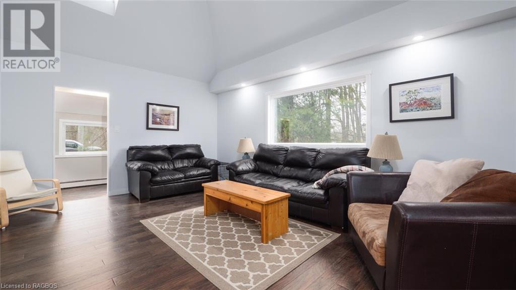 929 16th Street W, Georgian Bluffs, Ontario  N4K 6V5 - Photo 10 - 40549452