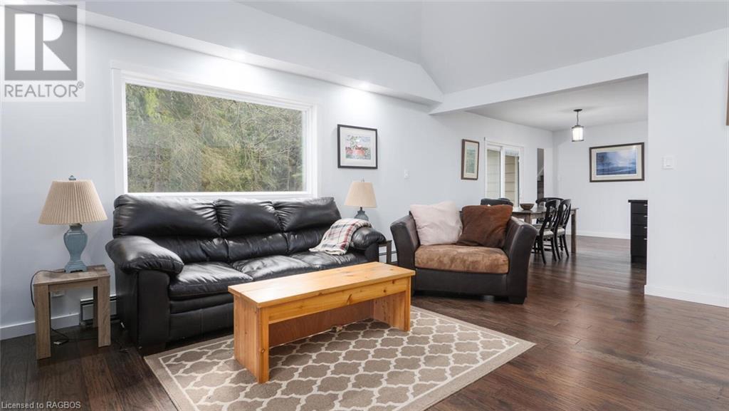 929 16th Street W, Georgian Bluffs, Ontario  N4K 6V5 - Photo 11 - 40549452