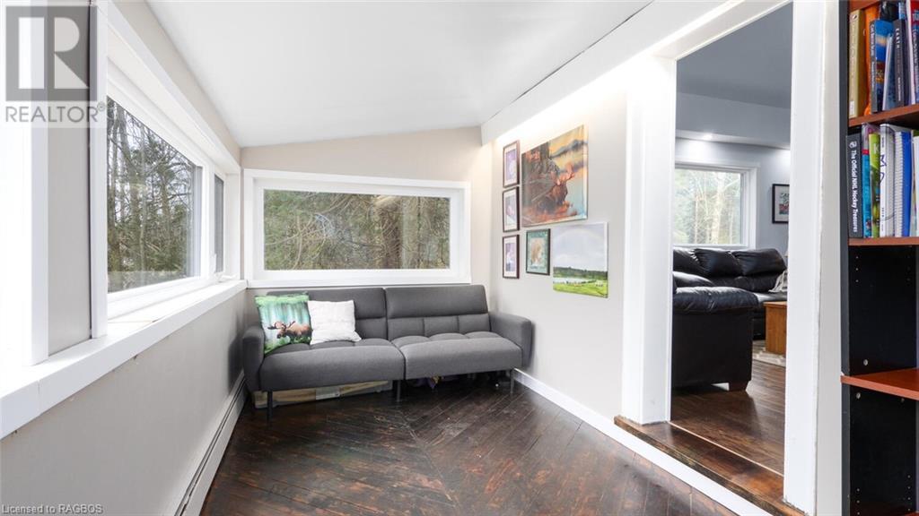 929 16th Street W, Georgian Bluffs, Ontario  N4K 6V5 - Photo 12 - 40549452