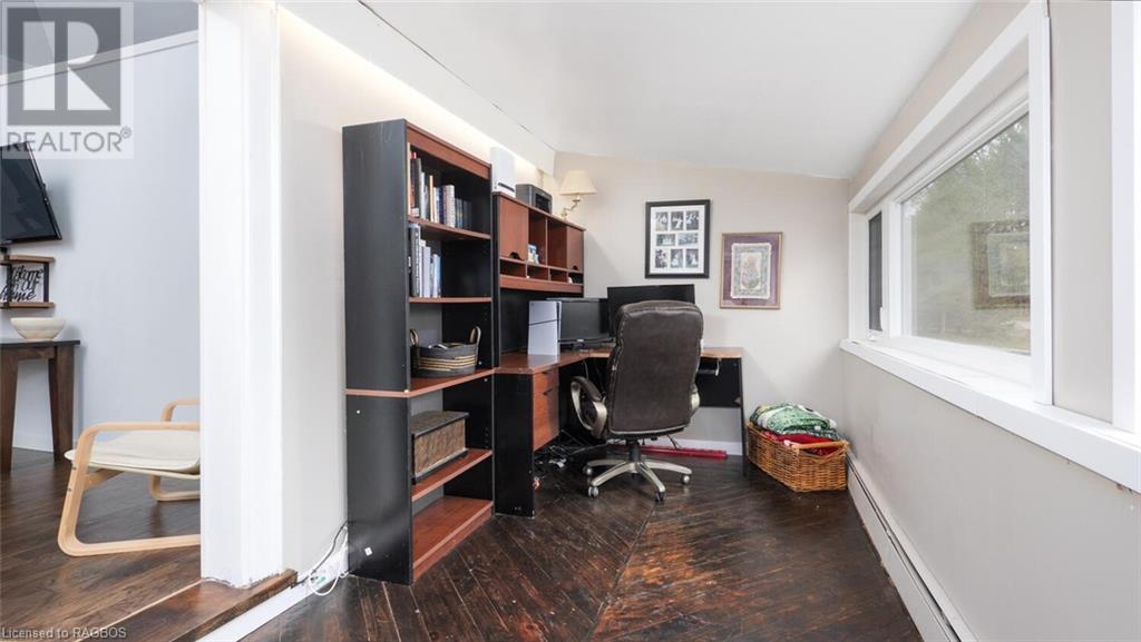 929 16th Street W, Georgian Bluffs, Ontario  N4K 6V5 - Photo 13 - 40549452