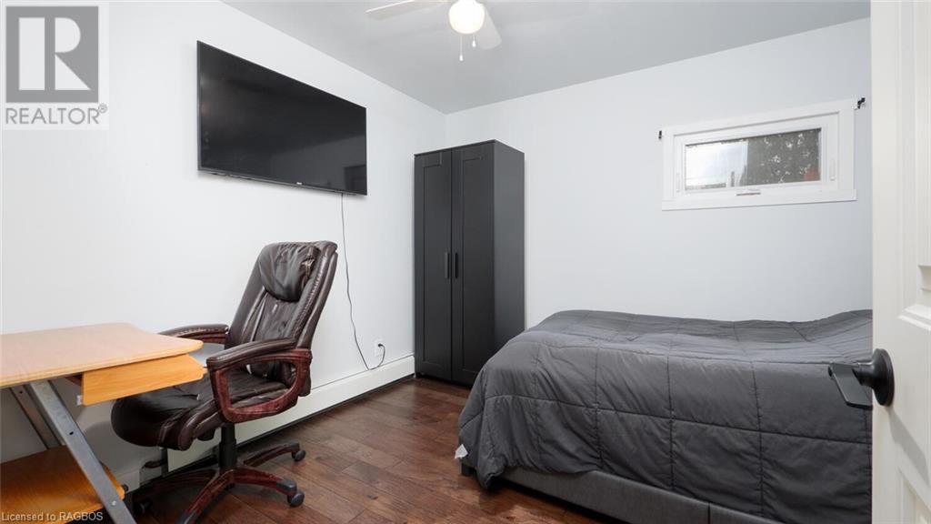 929 16th Street W, Georgian Bluffs, Ontario  N4K 6V5 - Photo 20 - 40549452