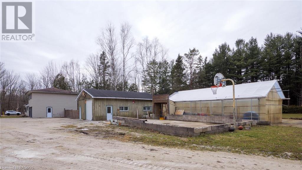 929 16th Street W, Georgian Bluffs, Ontario  N4K 6V5 - Photo 26 - 40549452