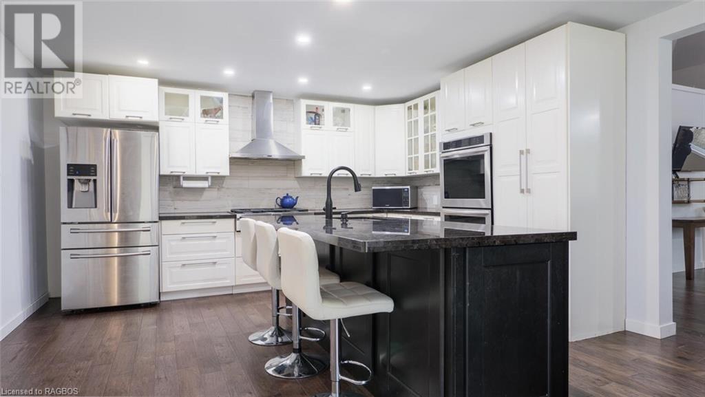 929 16th Street W, Georgian Bluffs, Ontario  N4K 6V5 - Photo 7 - 40549452