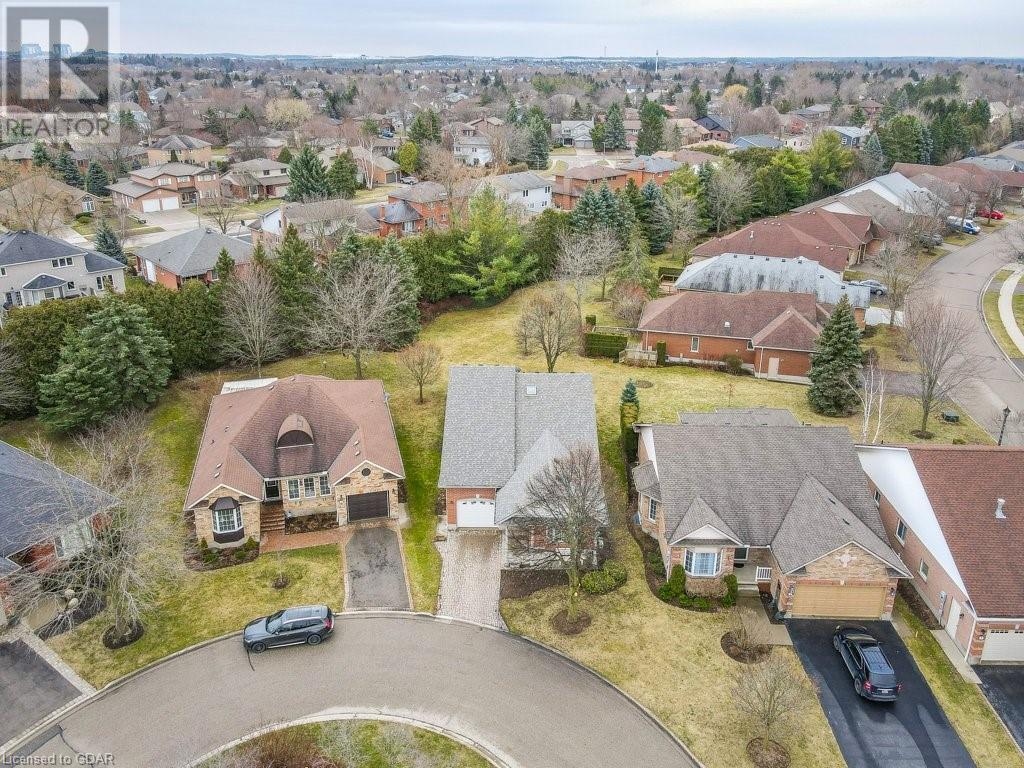 5 Wild Rose Court, Guelph, Ontario  N1G 4X7 - Photo 4 - 40550020
