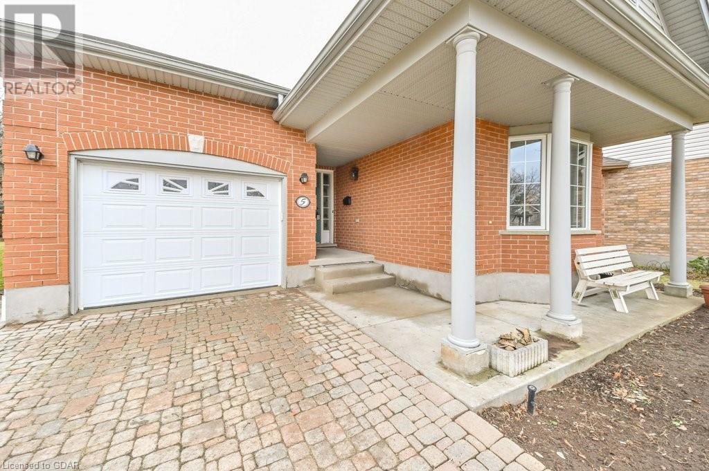 5 Wild Rose Court, Guelph, Ontario  N1G 4X7 - Photo 5 - 40550020