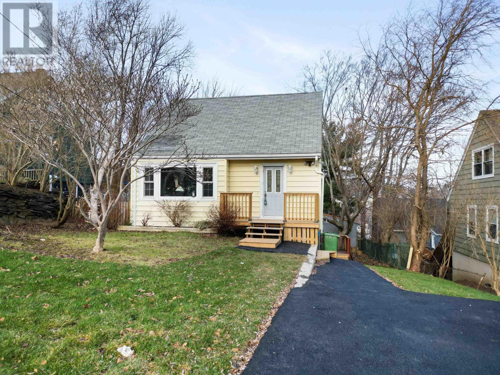 89 Frederick Avenue, Halifax, Nova Scotia  B3N 2K7 - Photo 1 - 202404109