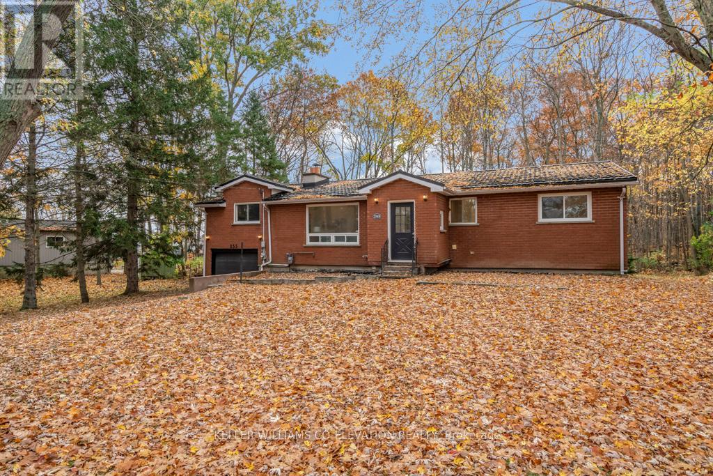 255 ROBINS POINT RD, tay, Ontario