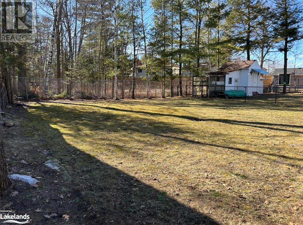 Part 2 & 3 Nancy Street, Wasaga Beach, Ontario  L9Z 2K5 - Photo 3 - 40550455