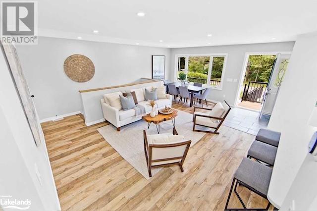 25 70th Street N, Wasaga Beach, Ontario  L9Z 1T6 - Photo 13 - 40549239