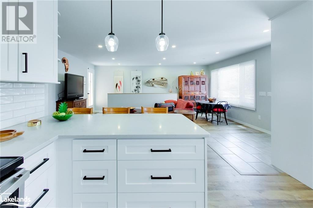 25 70th Street N, Wasaga Beach, Ontario  L9Z 1T6 - Photo 28 - 40549239