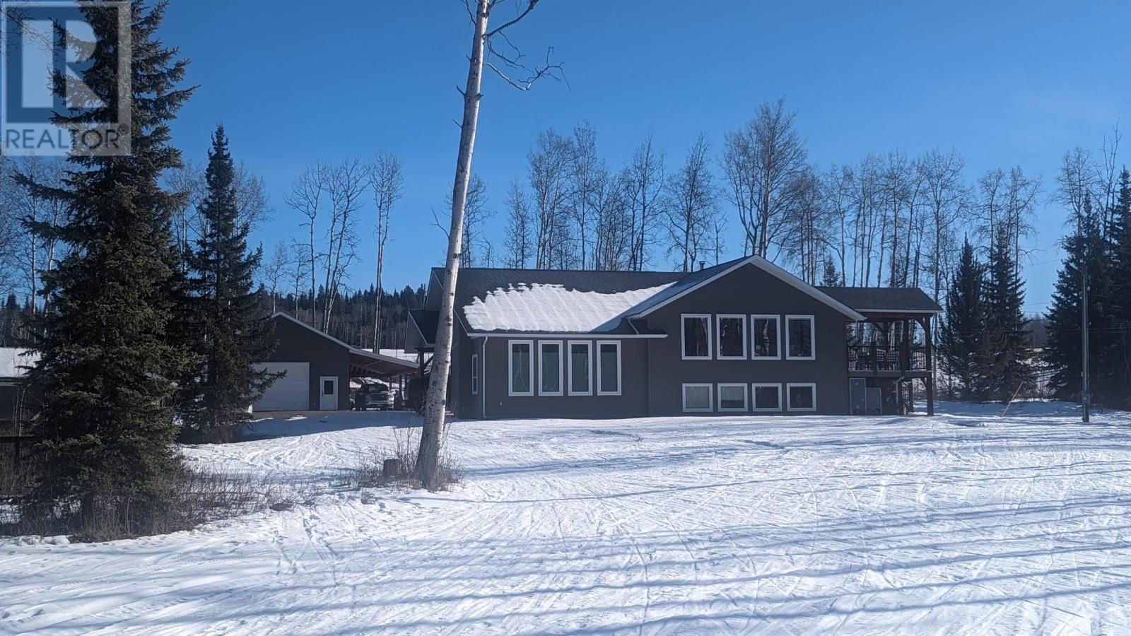 2635 Newens Road, Smithers, British Columbia  V0J 2N6 - Photo 39 - R2855251