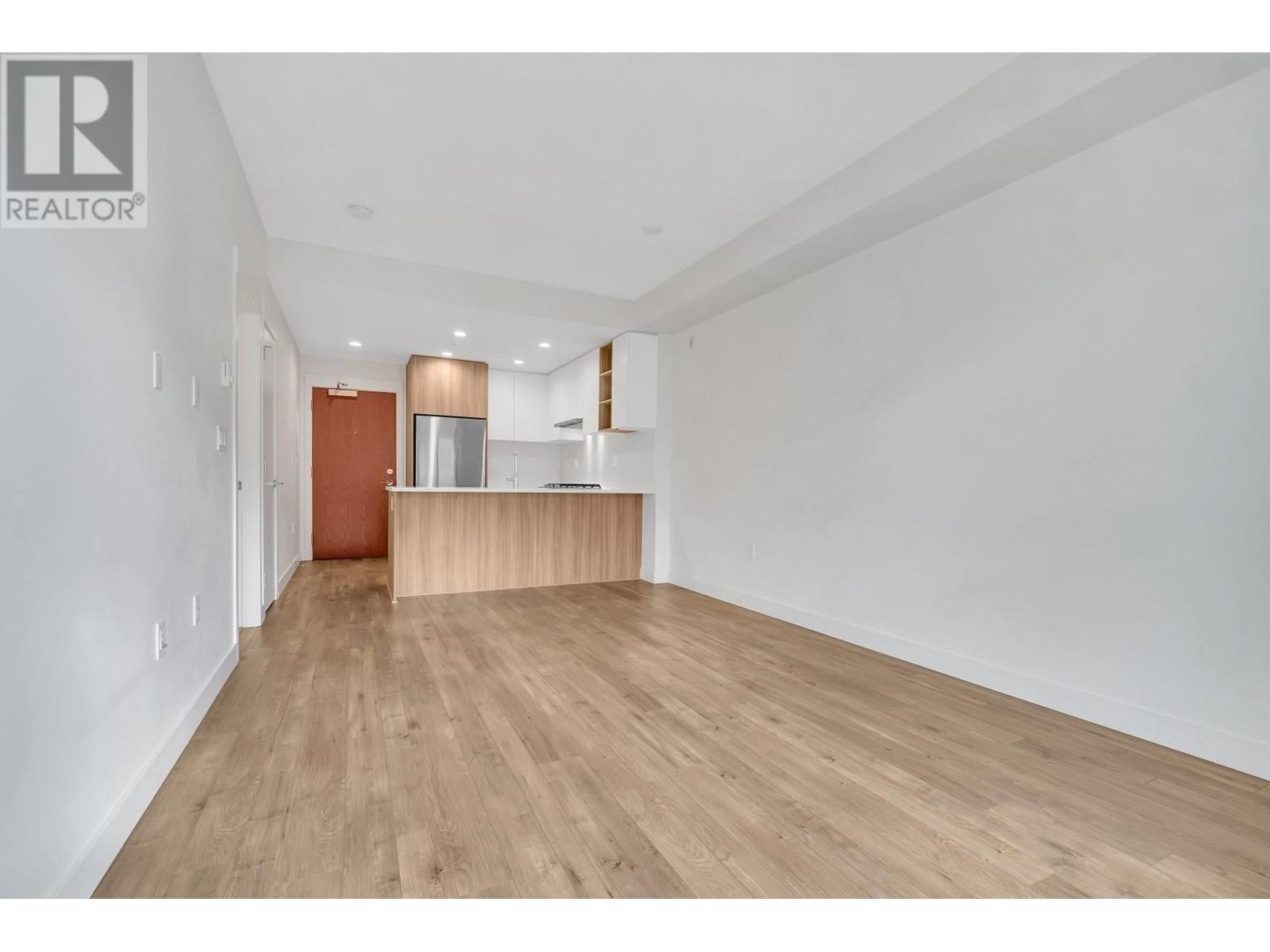 414 750 Dogwood Street, Coquitlam, British Columbia  V3J 0K6 - Photo 5 - R2856547