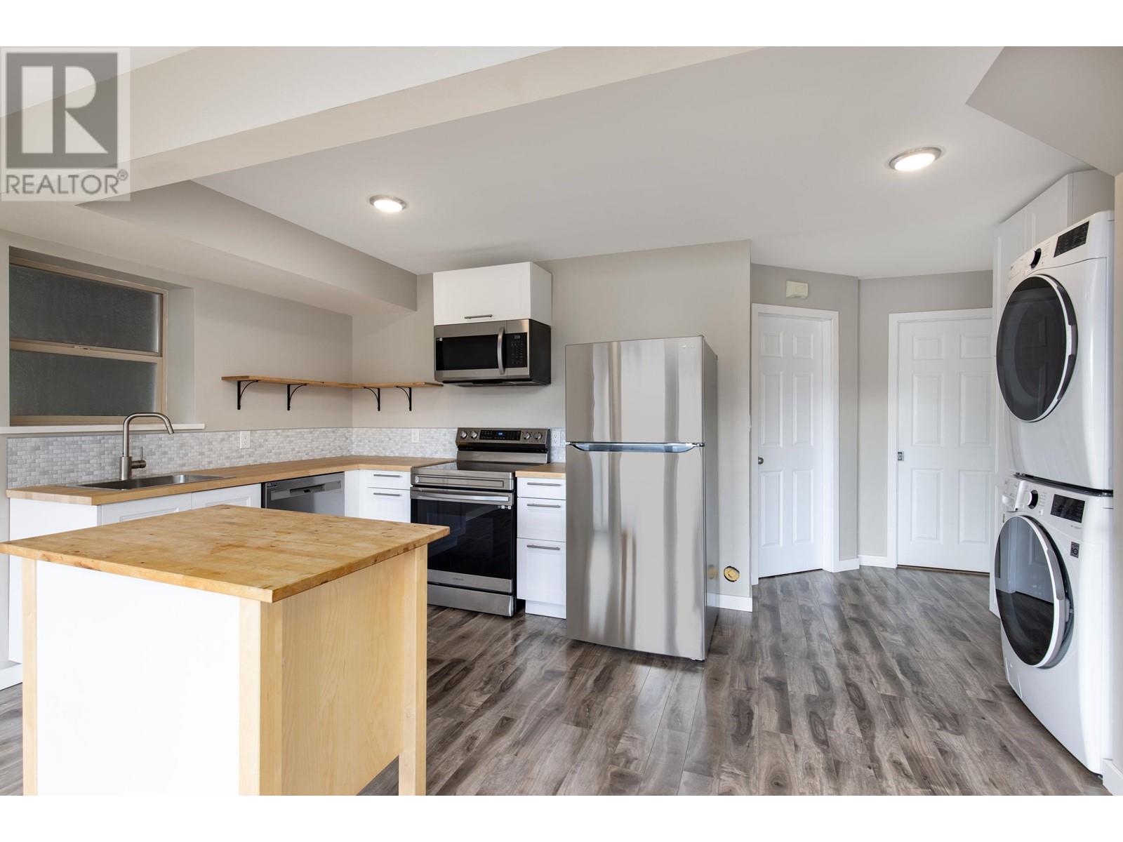 1731 Pinewood Drive, Pemberton, British Columbia  V0N 2L3 - Photo 38 - R2856796