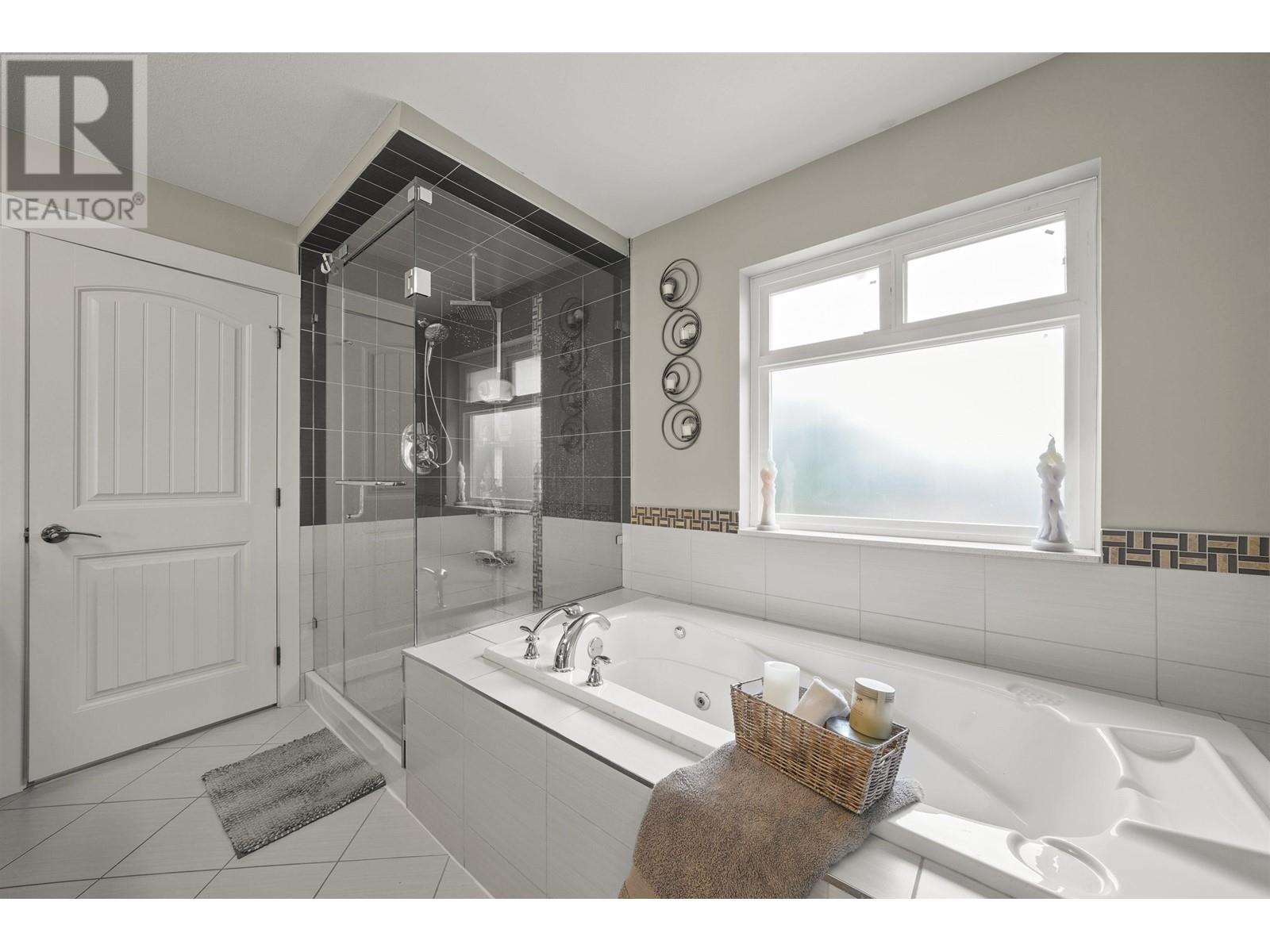 1768 Laurier Avenue, Port Coquitlam, British Columbia  V3B 2C4 - Photo 23 - R2856824