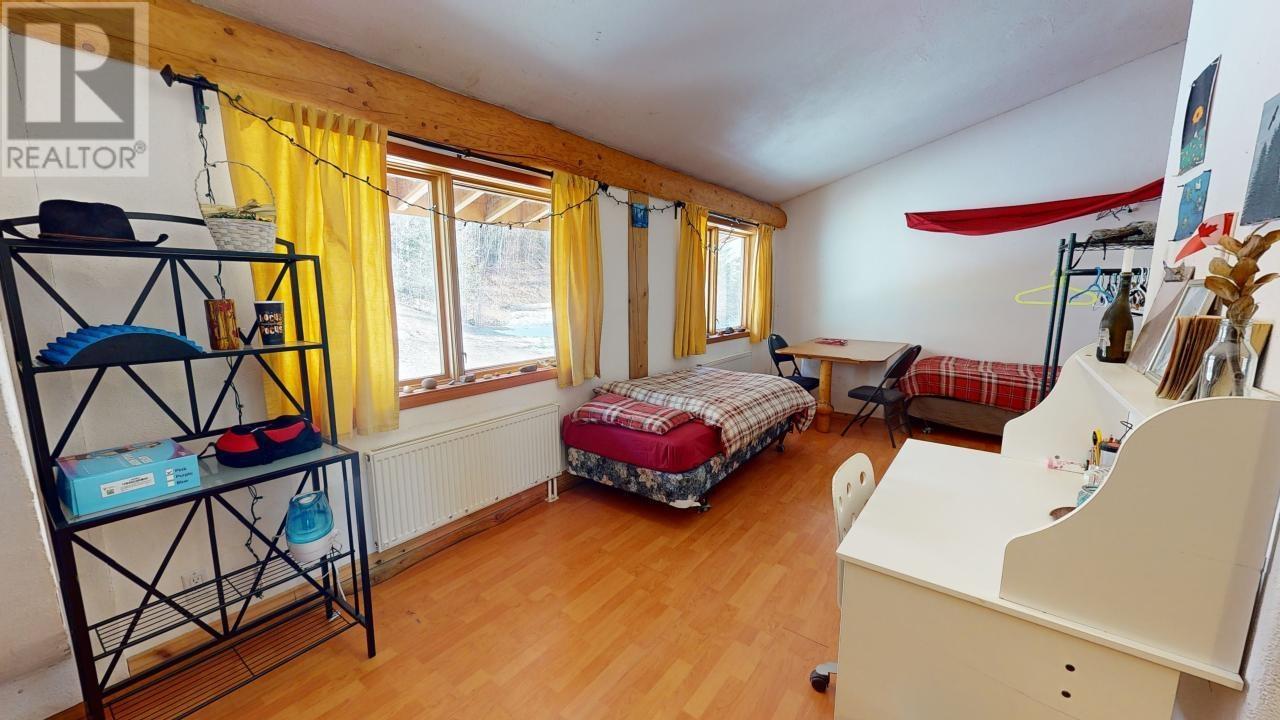 4696 Twelve Mile Road, Fort St. John, British Columbia  V0C 1V0 - Photo 23 - R2856838