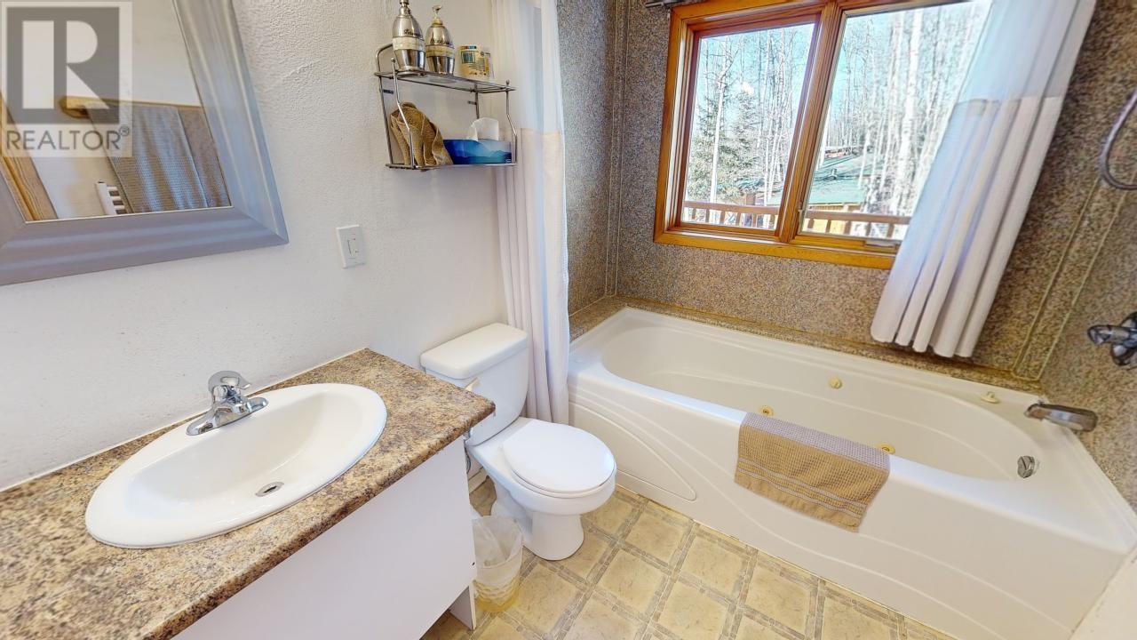 4696 Twelve Mile Road, Fort St. John, British Columbia  V0C 1V0 - Photo 20 - R2856838