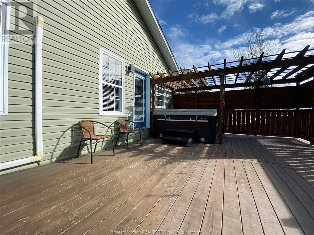3 Brydges St, Pointe Du Chene, New Brunswick  E4P 3X6 - Photo 4 - M157809