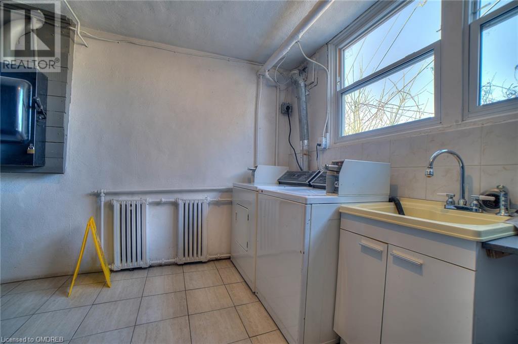 99 Douglas Street W, Greater Sudbury, Ontario  P3E 1E9 - Photo 32 - 40549281
