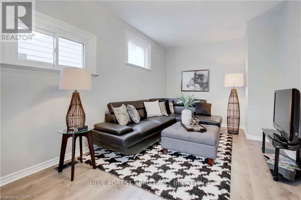 57 Scott St, St. Thomas, Ontario  N5P 1K7 - Photo 7 - X8123236