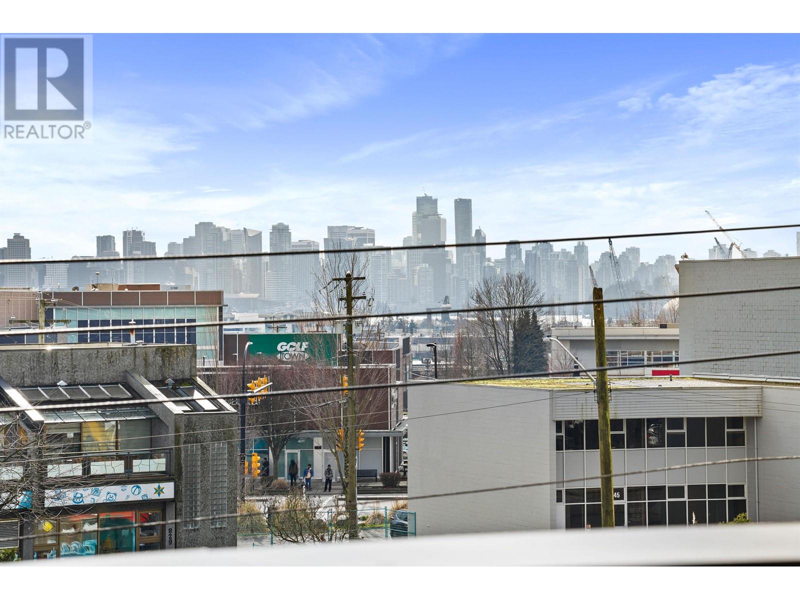 309 809 W 16th Street, North Vancouver, British Columbia  V7P 1R2 - Photo 10 - R2856879